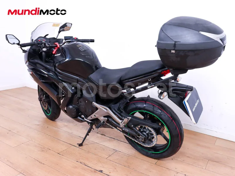 Kawasaki ER-6f - Vista 8