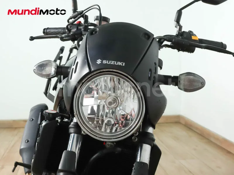 Suzuki SV650 - Vista 5