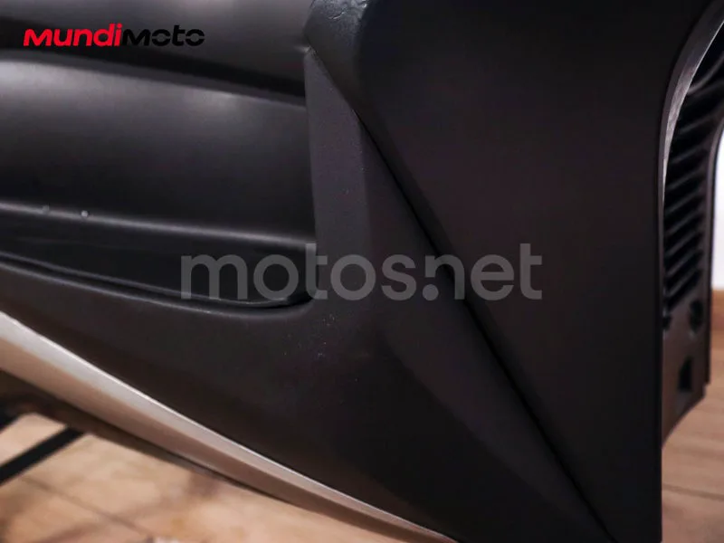Yamaha XMAX 125 - Vista 15