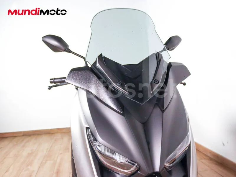 Yamaha XMAX 125 - Vista 5
