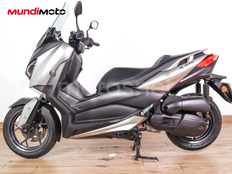 Yamaha XMAX 125 - Vista 6