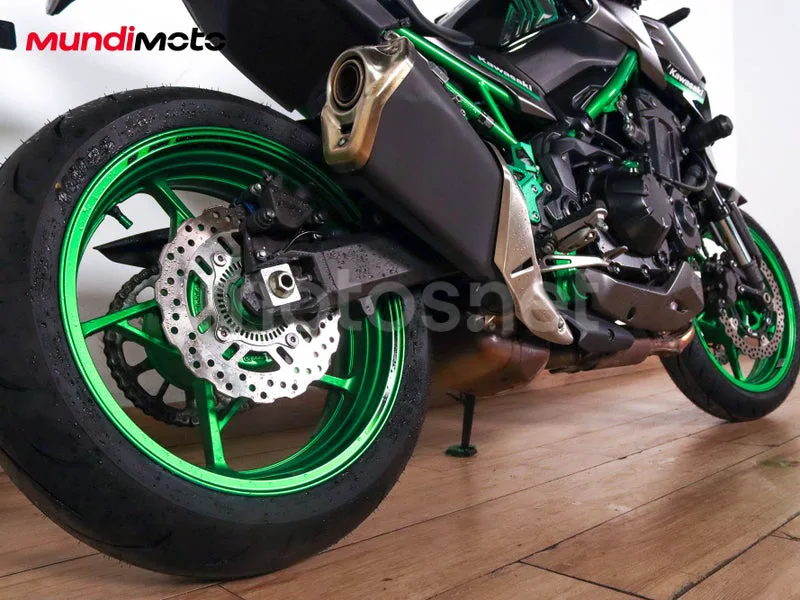 Kawasaki Z900 - Vista 4