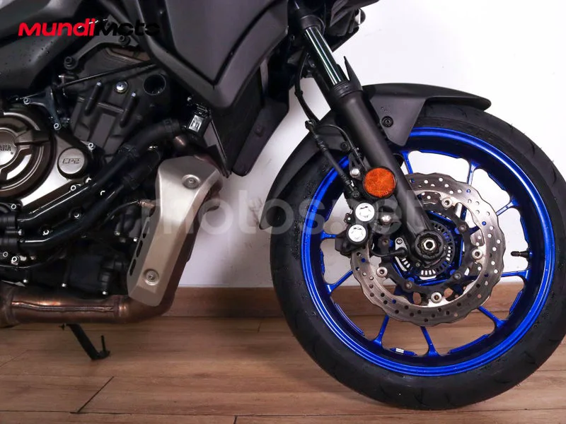 Yamaha Tracer 7 - Vista 22