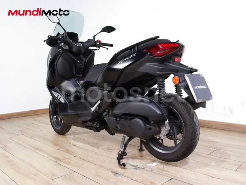 Yamaha XMAX 125 - Vista 8