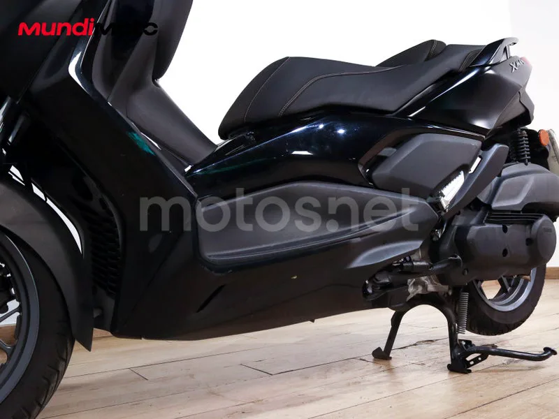 Yamaha XMAX 125 - Vista 10