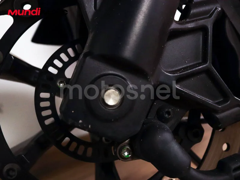 Yamaha MT-125 - Vista 21