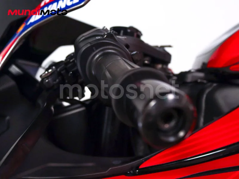 Kawasaki Ninja ZX-6R - Vista 26