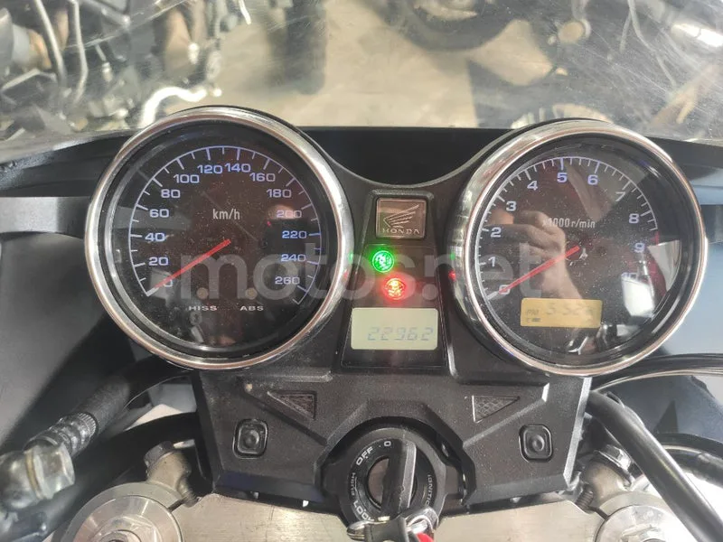 Honda CB1300 - Vista 7