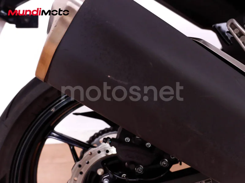 Kawasaki Z400 - Vista 14