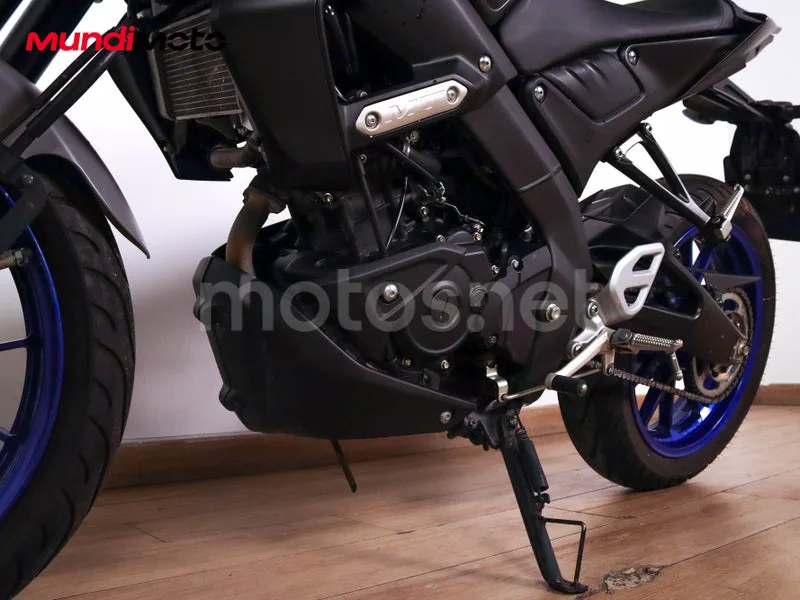 Yamaha MT-125 - Vista 10