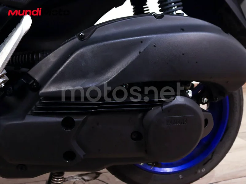 Suzuki Burgman 125 - Vista 16