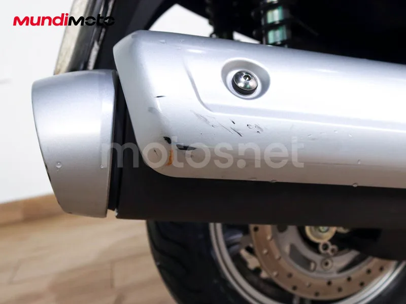 Suzuki Burgman 125 - Vista 23