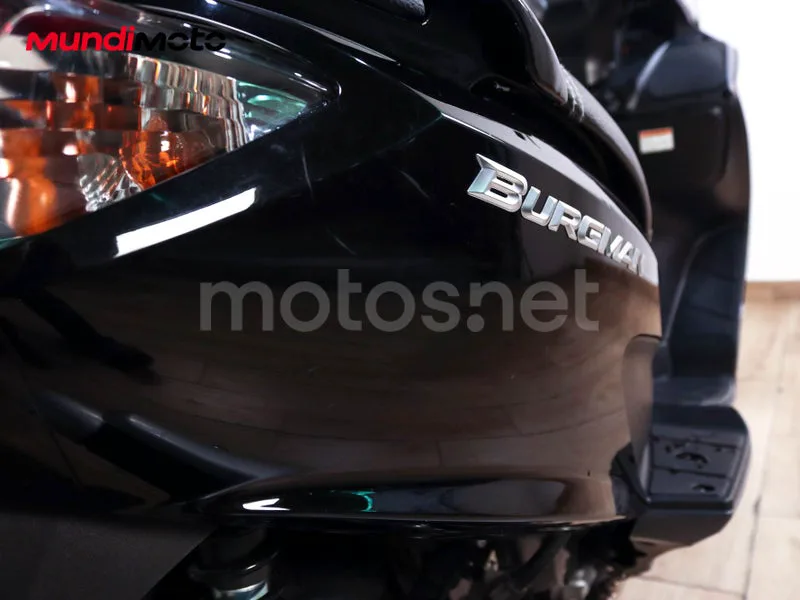 Suzuki Burgman 125 - Vista 24