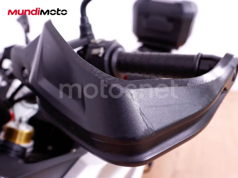 Voge 525DSX - Vista 43