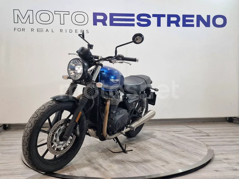Triumph Street Twin 8495 € 2021 Alicante - 1