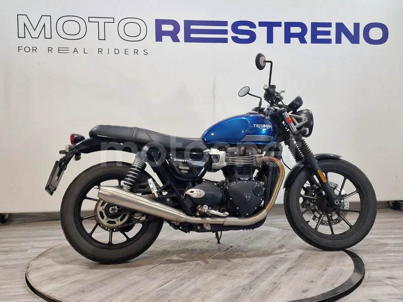 Triumph Street Twin - Vista 6