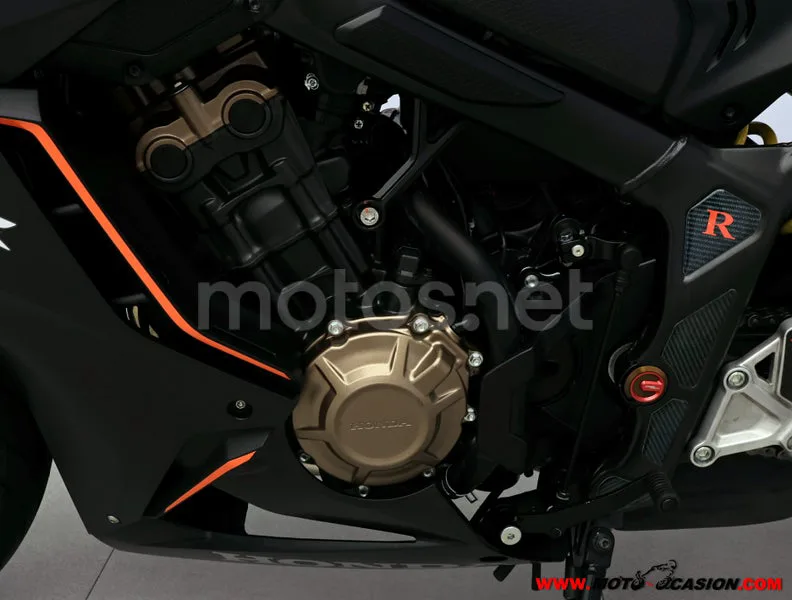 Honda CBR650R - Vista 10