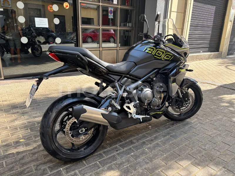 Triumph Tiger Sport 800 - Vista 4