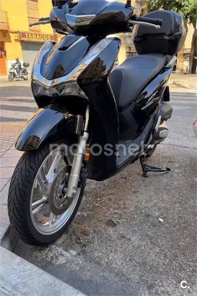 Honda SH125i - Vista 4