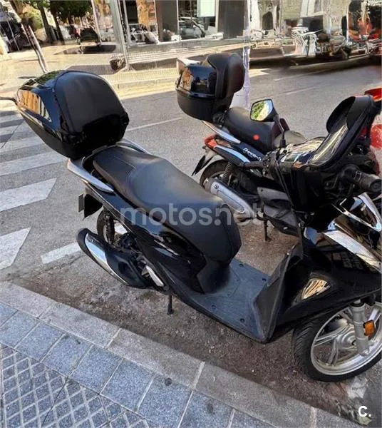 Honda SH125i - Vista 6