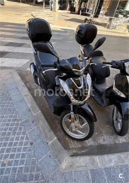 Honda SH125i - Vista 7
