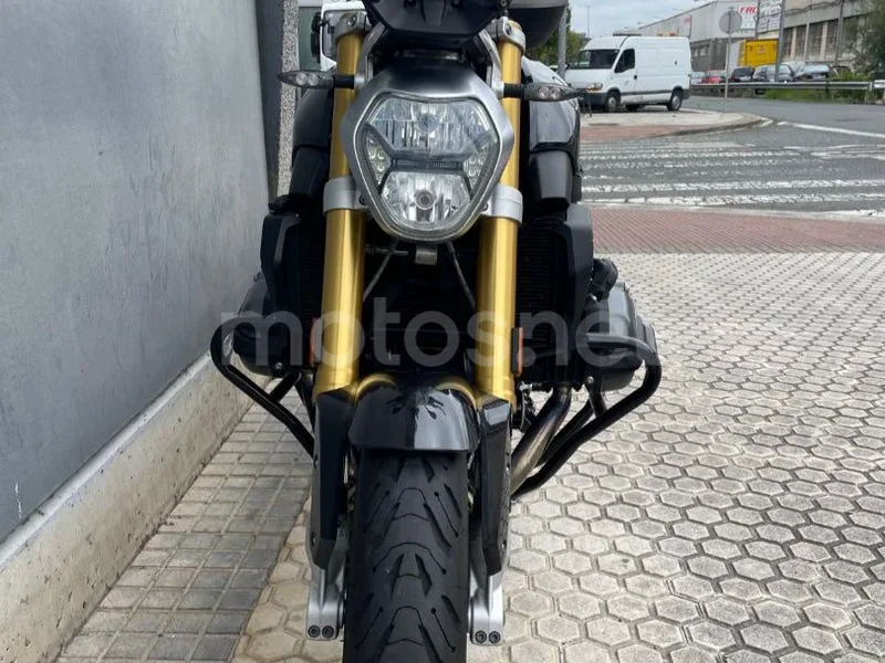BMW R 1200 R - Vista 7