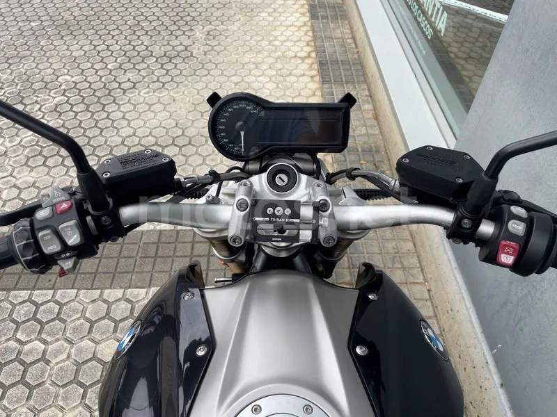 BMW R 1200 R - Vista 9