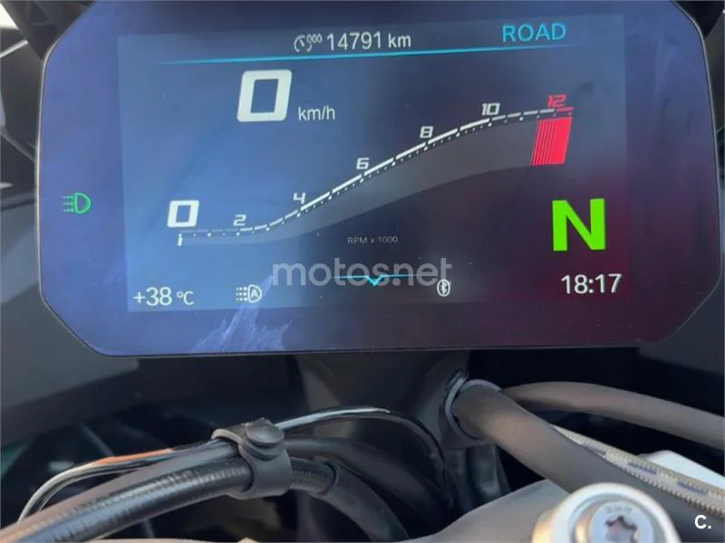 BMW S 1000 XR - Vista 10