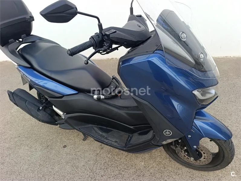 Yamaha NMAX - Vista 4