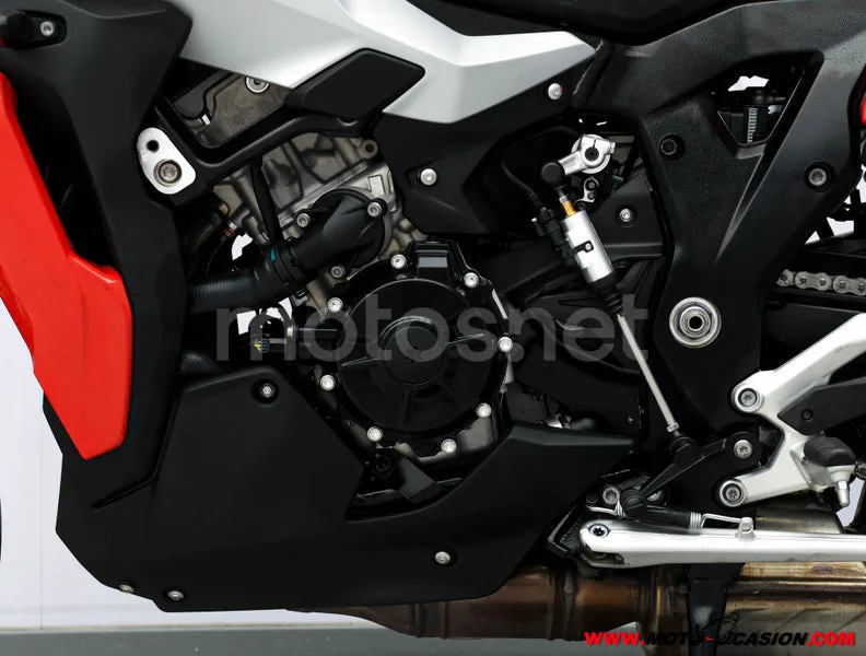 BMW S 1000 XR - Vista 10