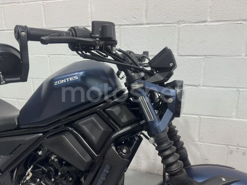 Zontes 125 C - Vista 13