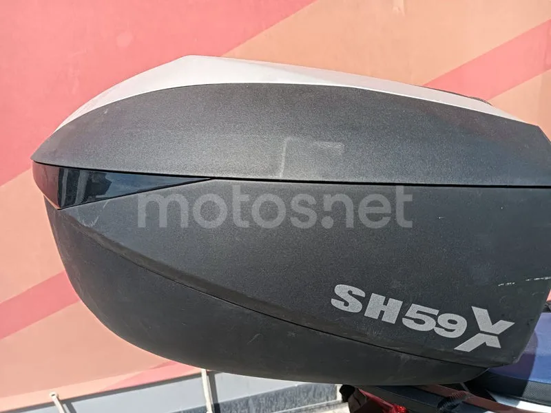 Honda CRF1100L Africa Twin - Vista 10