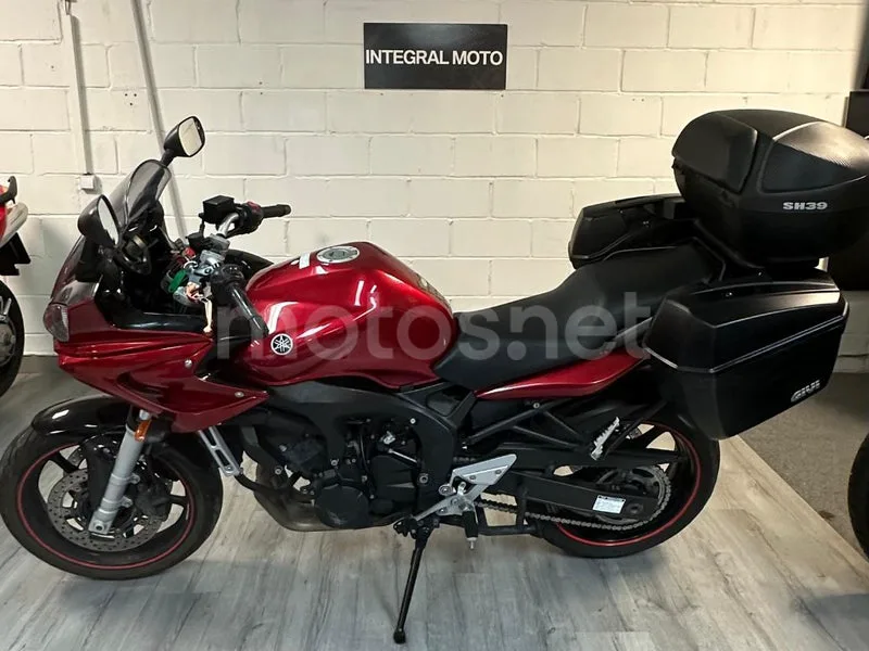 Yamaha FZ6 Fazer - Vista 6