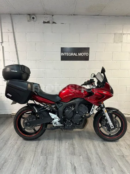 Yamaha FZ6 Fazer - Vista 8