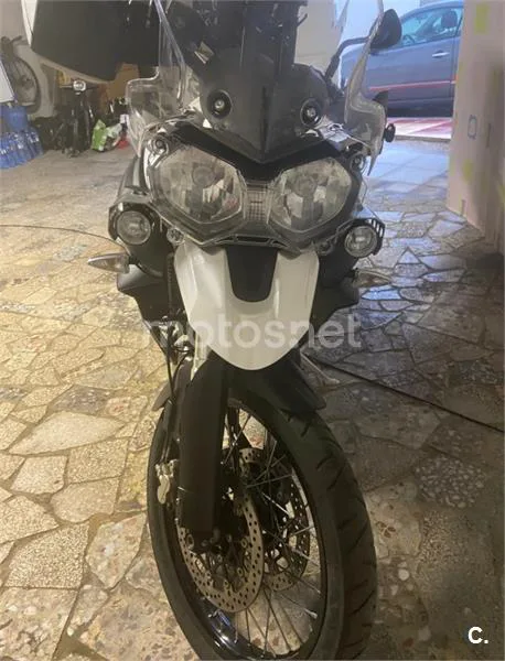 Triumph Tiger 800 XC - Vista 9