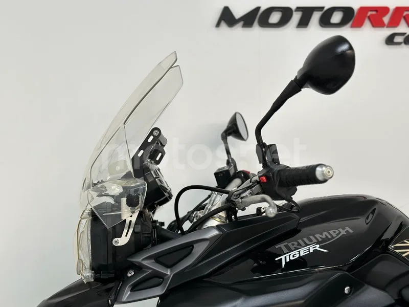 Triumph Tiger 800 - Vista 17
