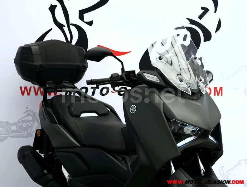 Yamaha XMAX 300 - Vista 4
