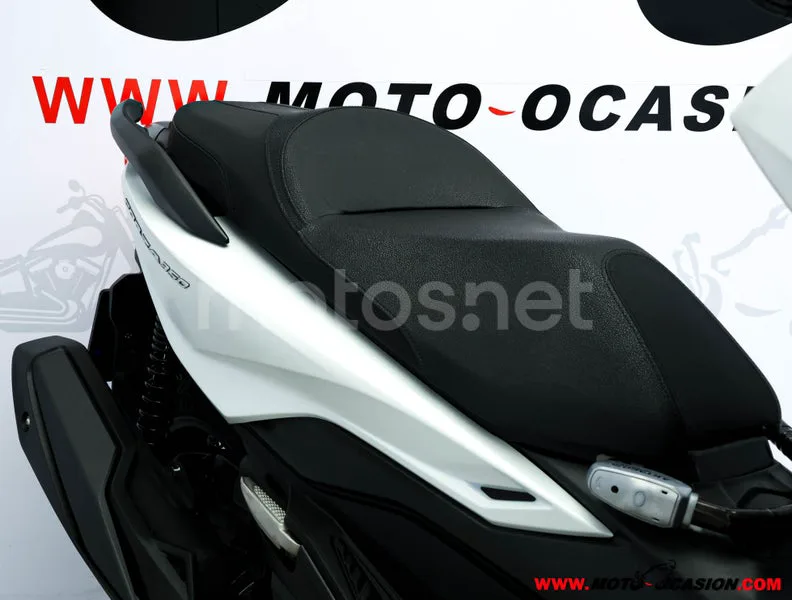 Honda Forza 350 - Vista 11
