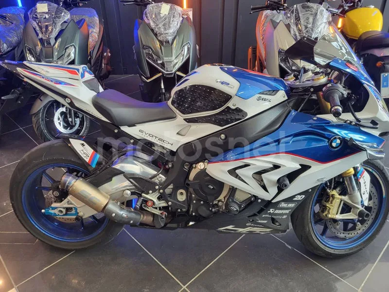 BMW S 1000 RR 16.000 € 2016 Badajoz - 1
