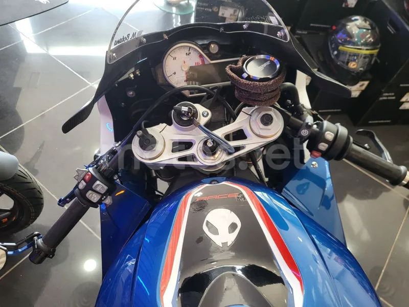 BMW S 1000 RR 16.000 € 2016 Badajoz - 2