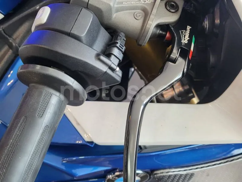 BMW S 1000 RR - Vista 18