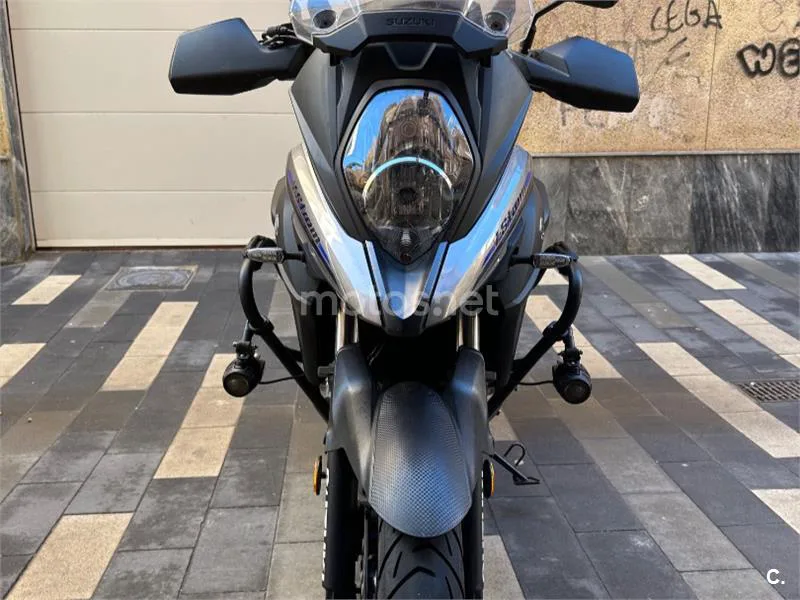 Suzuki V-Strom 650XT - Vista 3