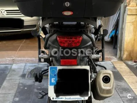 Suzuki V-Strom 650XT - Vista 4