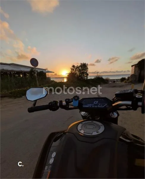 Yamaha MT-07 - Vista 7
