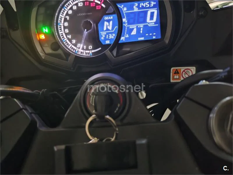 Kawasaki Z1000 SX - Vista 4