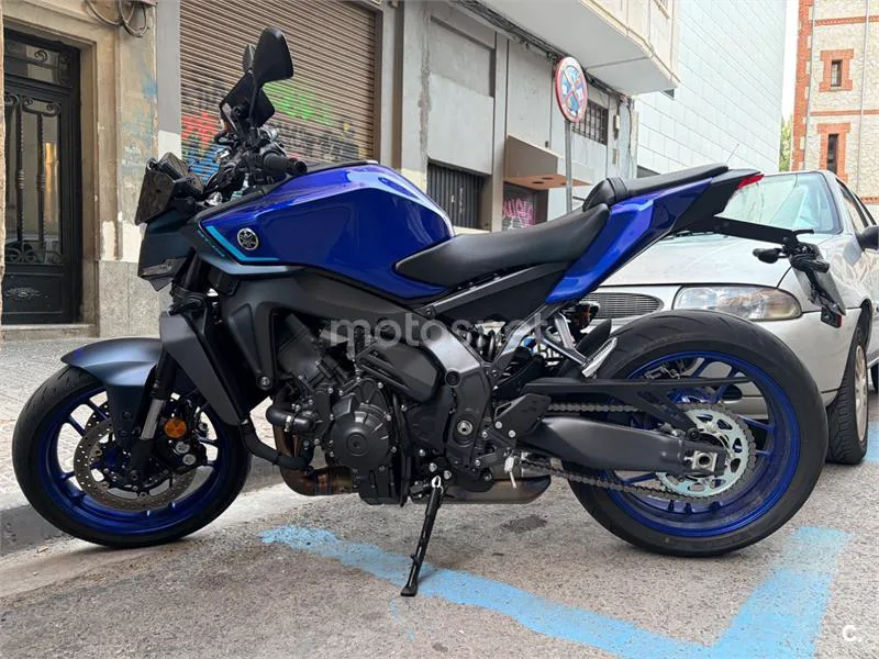 Yamaha MT-09 - Vista 3