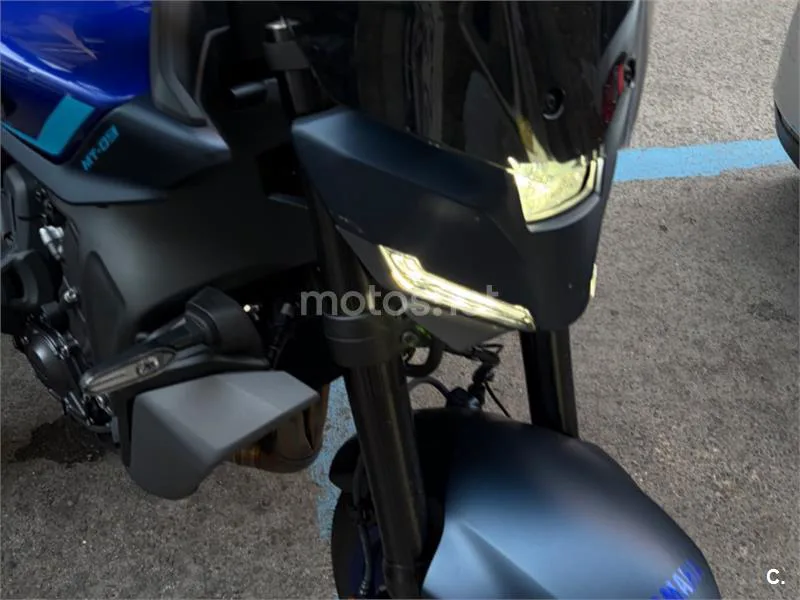 Yamaha MT-09 - Vista 5
