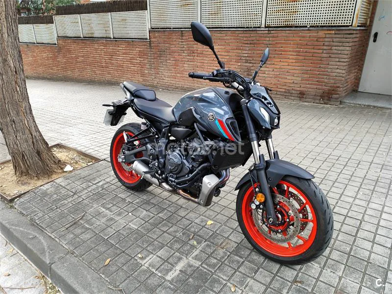 Yamaha MT-07 - Vista 4