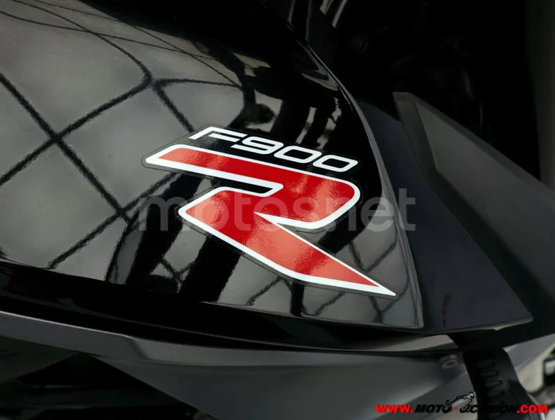 BMW F 900 R - Vista 9
