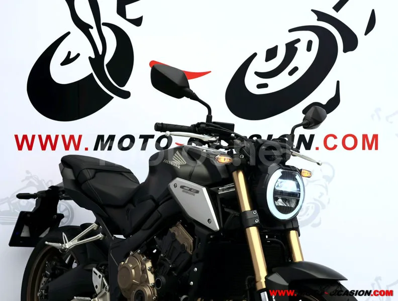Honda CB650R - Vista 4